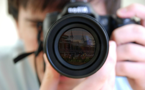 Kentucky Derby Bans Interchangeable Lens Cameras