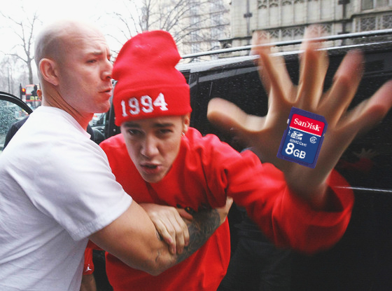 Justin Bieber vs Paparazzi (Again)