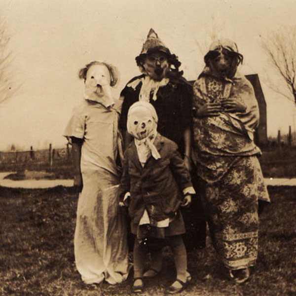 Creepy Vintage Halloween Photos