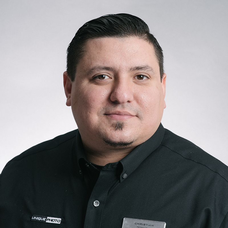 Chris Santiago - Tech Consultant