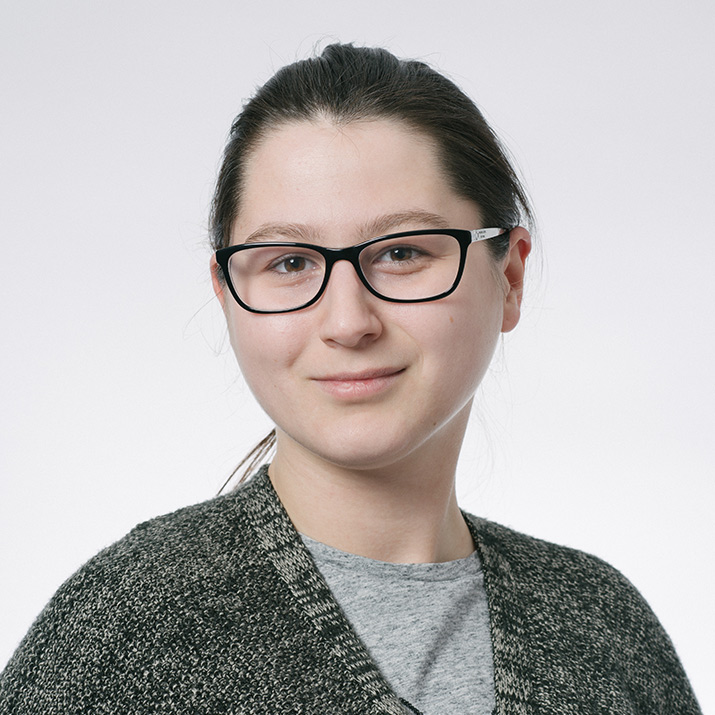 Steph Schwiedere - Sales Consultant